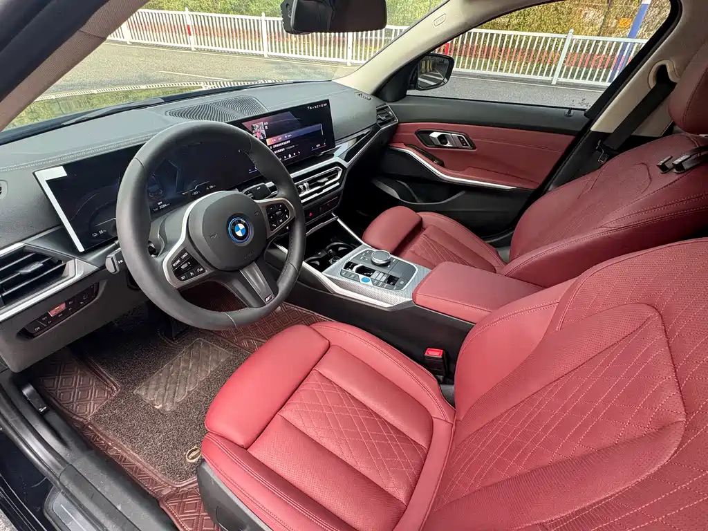 BMW i3 — миниатюра 11