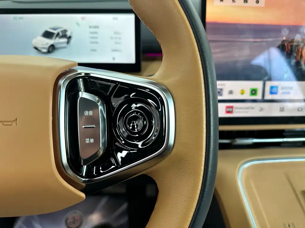 GEELY GALAXY GALAXY STARSHIP 7 EM I