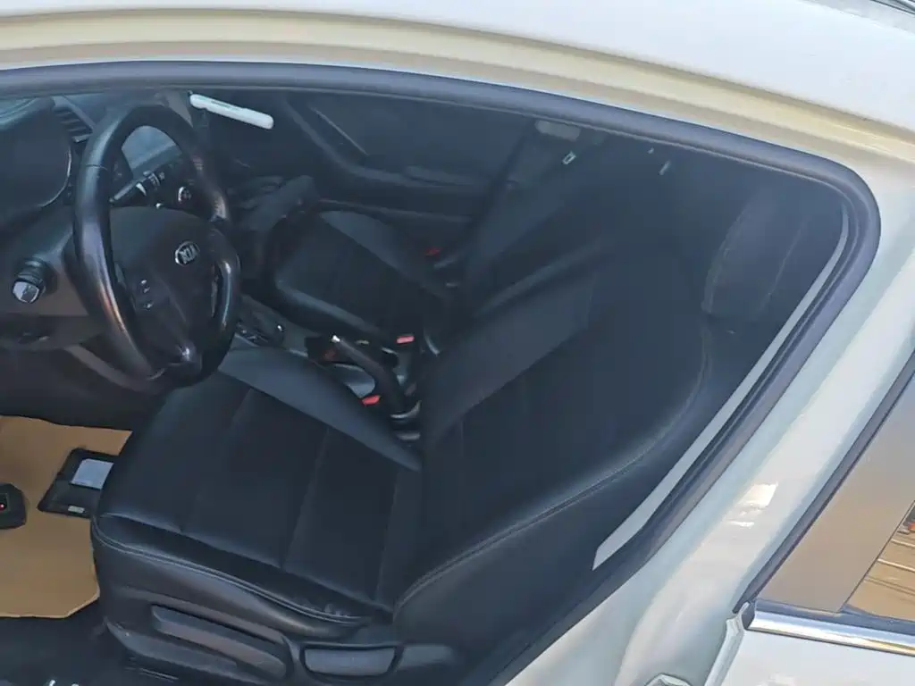 Kia K3 — миниатюра 15