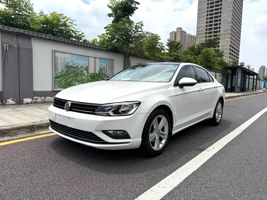Volkswagen Lamando