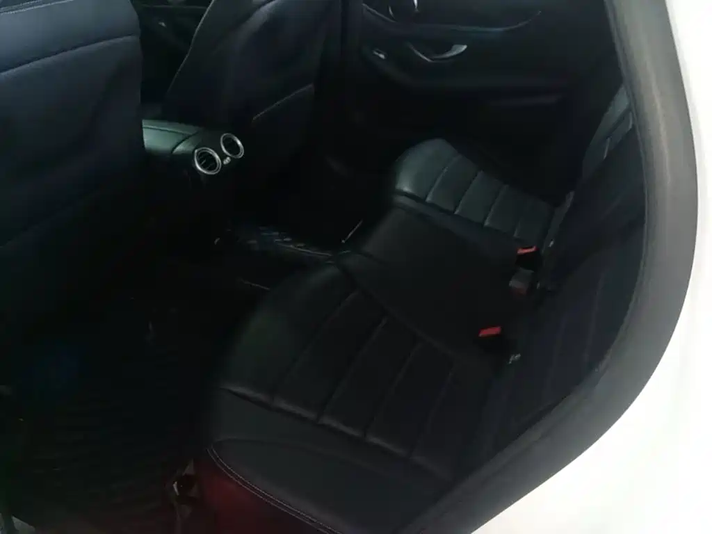 Mercedes-Benz GLC — миниатюра 17