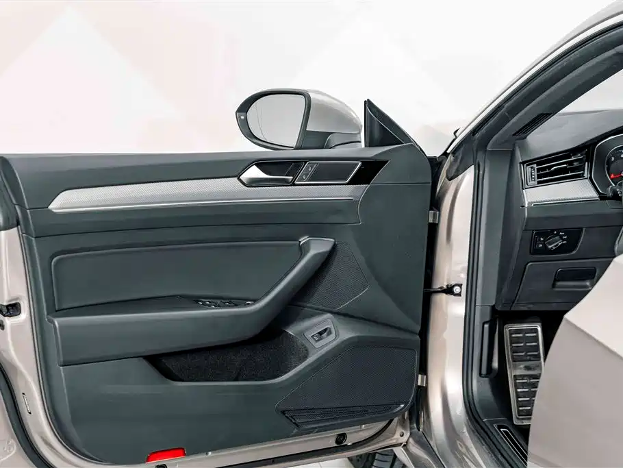 Volkswagen CC — миниатюра 15