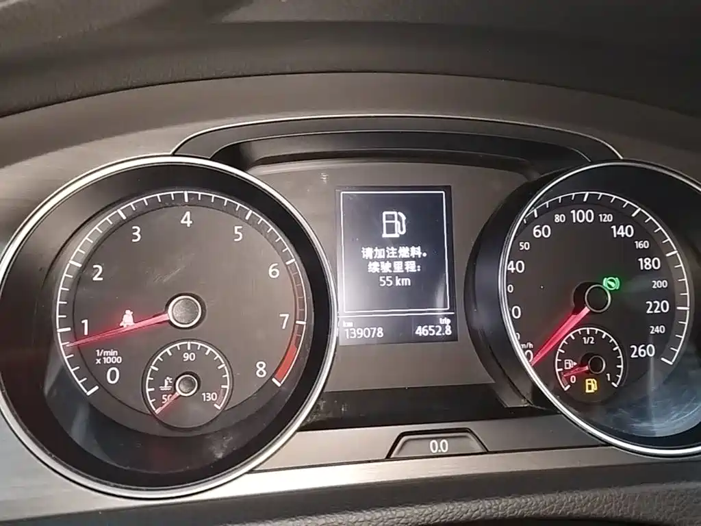 Volkswagen Golf — миниатюра 12
