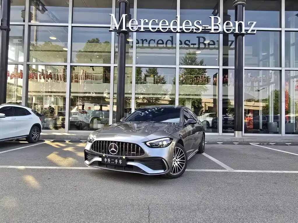 Mercedes-Benz C-Class 2024
