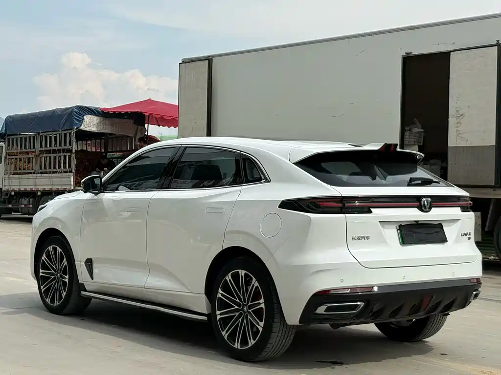 Changan UNI-K iDD — миниатюра 4