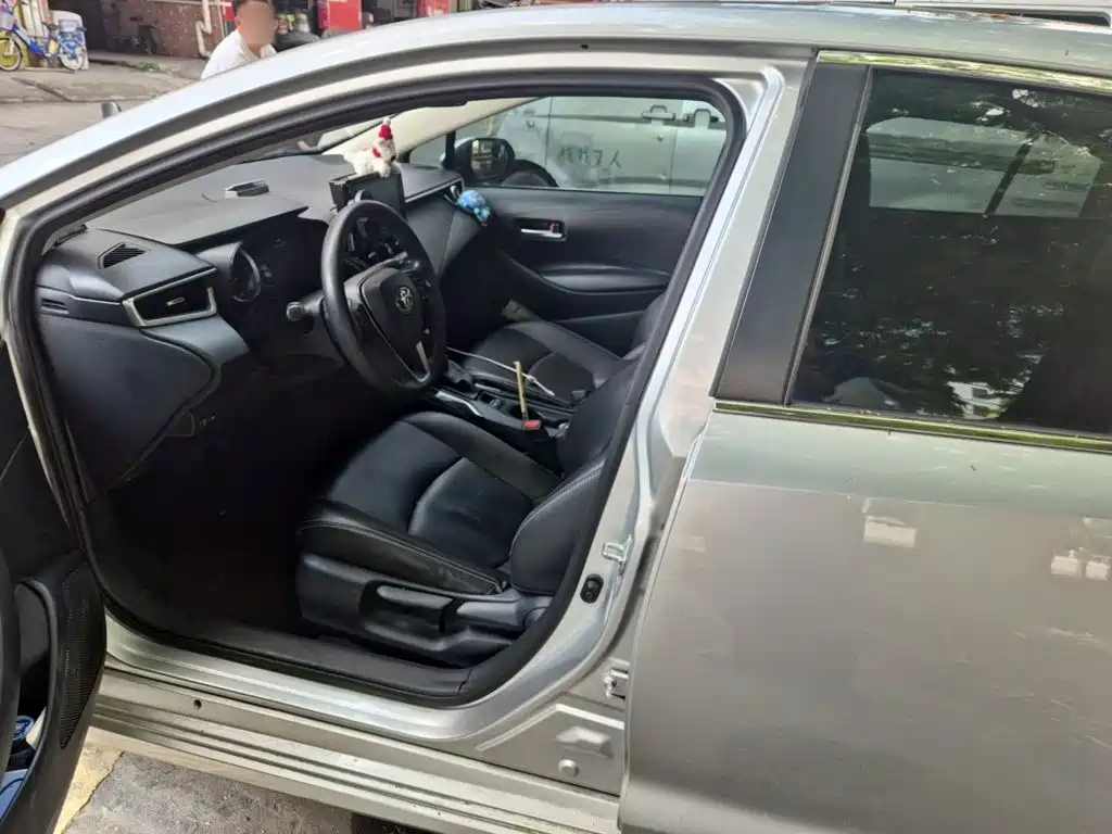 Toyota Corolla — миниатюра 8