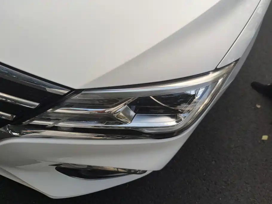Roewe i5 — миниатюра 5