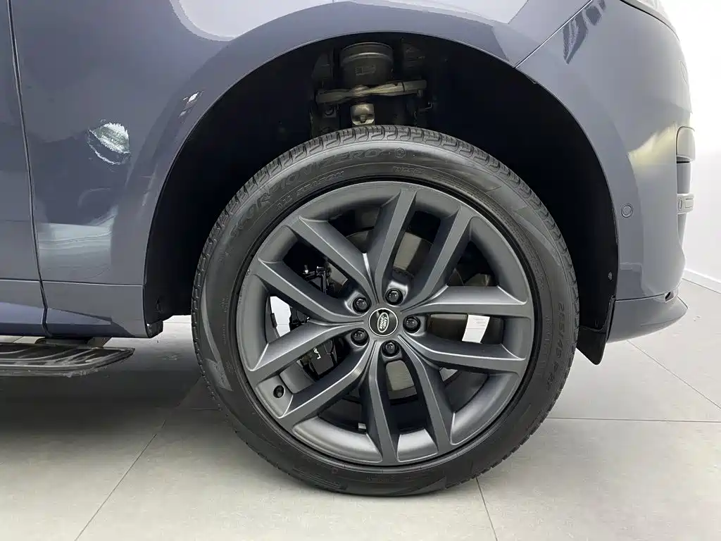 Land Rover Sport — миниатюра 3
