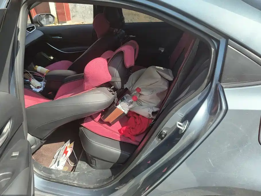 Toyota Corolla — миниатюра 11