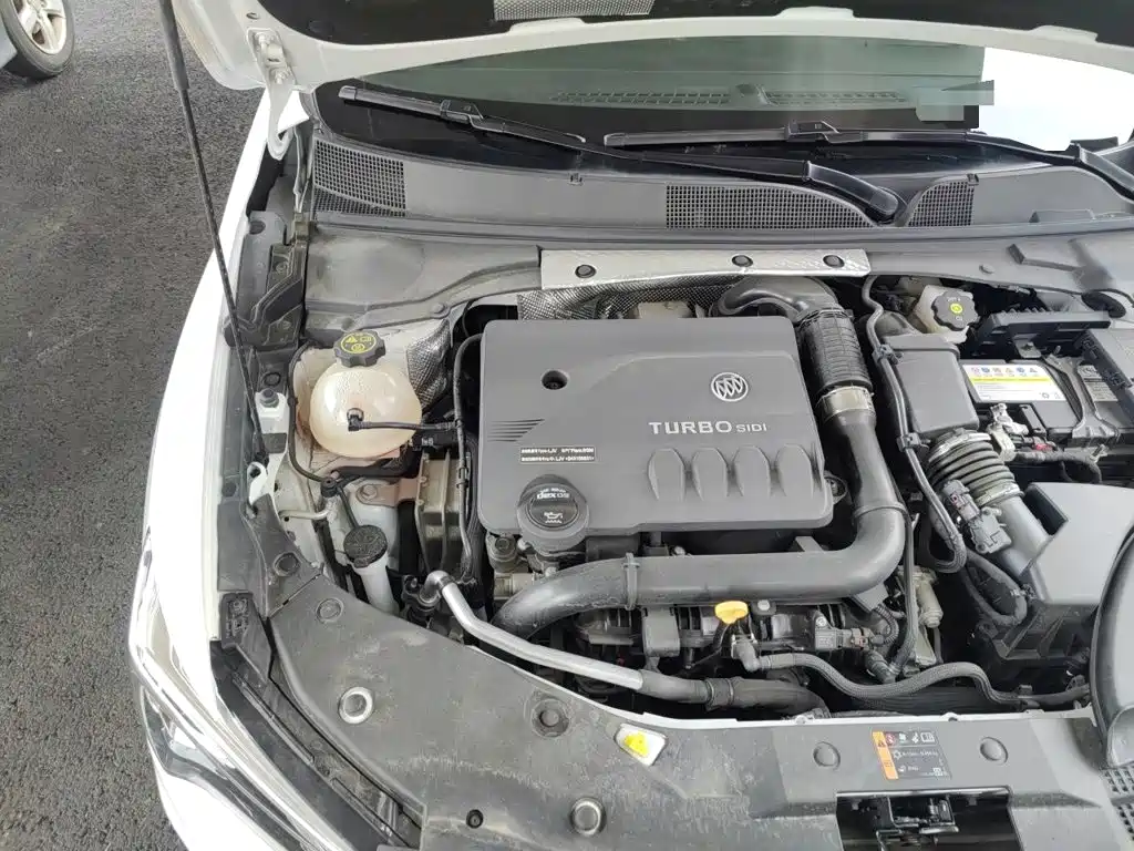 Buick Verano — миниатюра 21