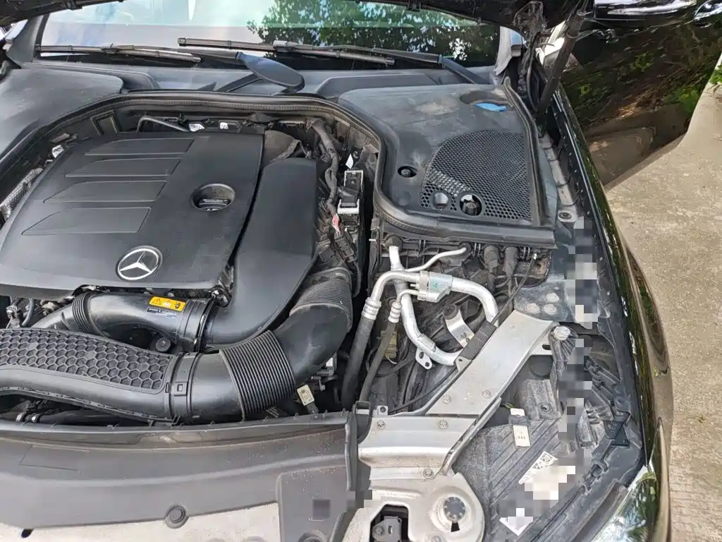 Mercedes-Benz E-Class — миниатюра 20