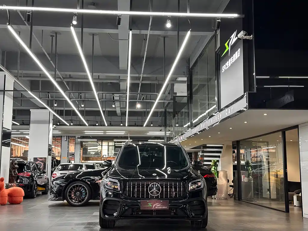 Mercedes-Benz GLB A MG 2023 AMG GLB 35 4MATIC