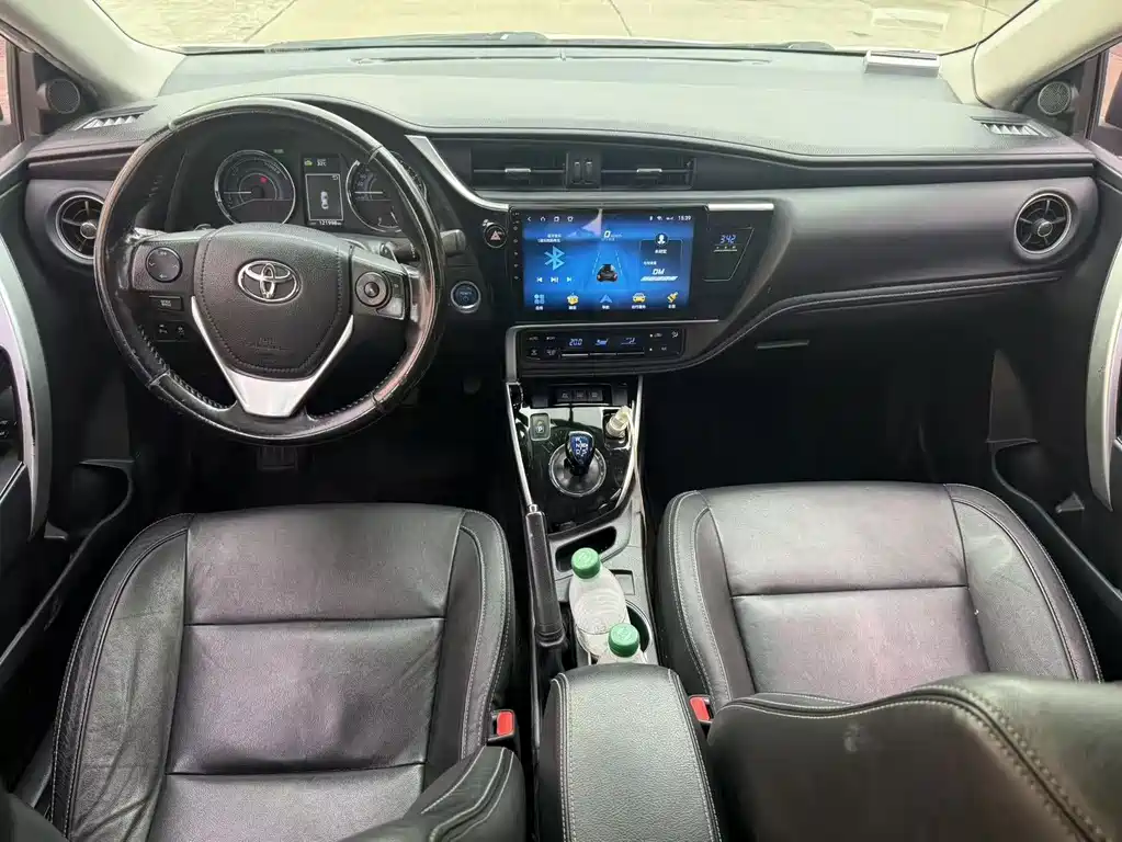 Toyota Corolla — миниатюра 7