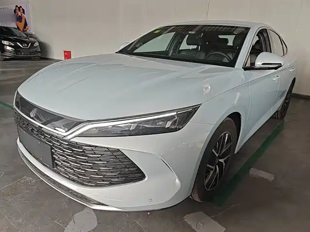 2025 BYD Qin