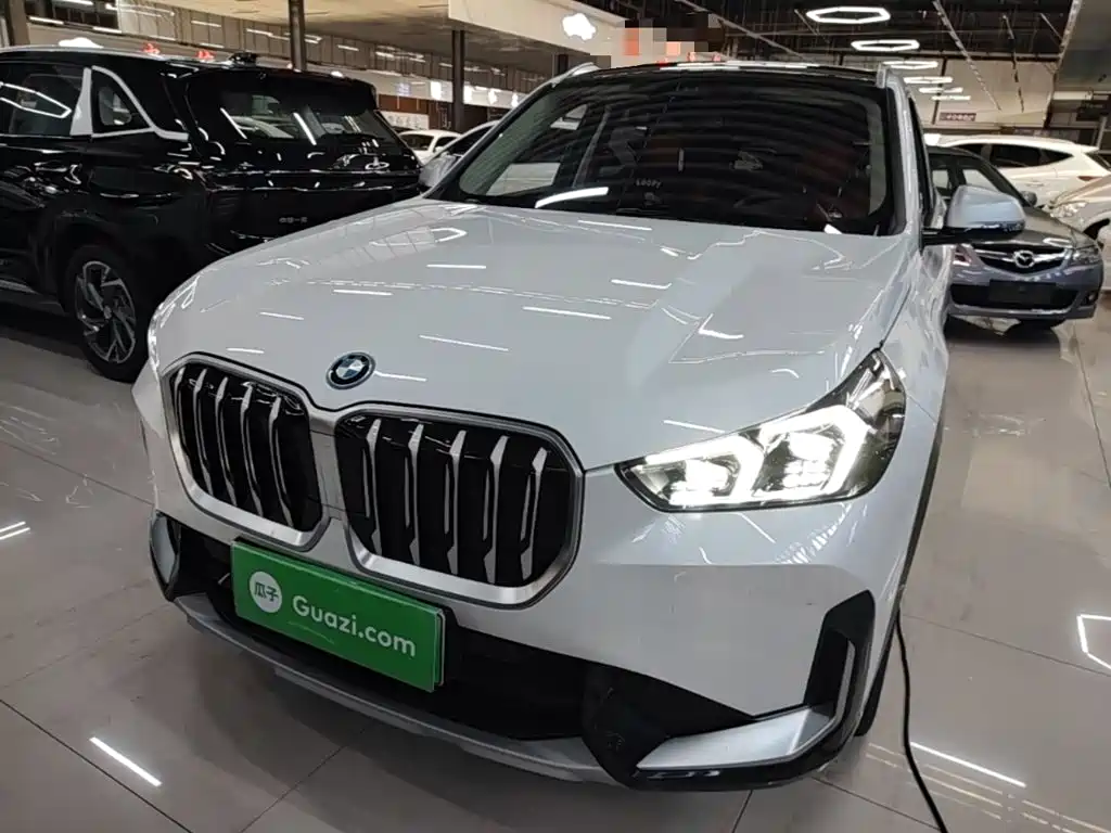 BMW iX1 — миниатюра 2