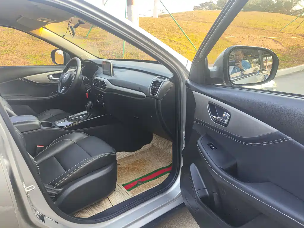 DONGFENG SCENERY S560