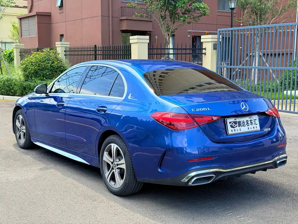 Mercedes-Benz C-Class — миниатюра 9