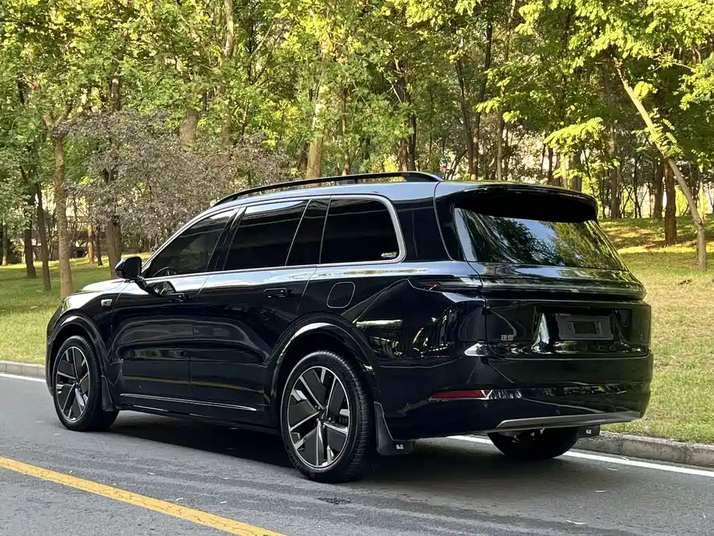 Li Auto Li L9 — миниатюра 2
