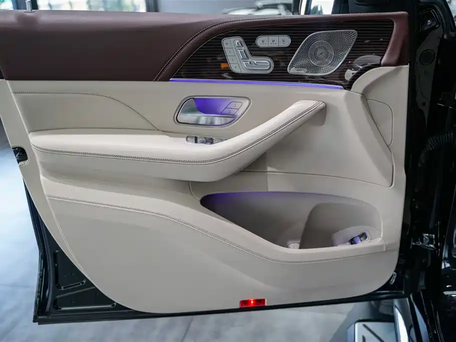 MERCEDES-BENZ MAYBACH GLS