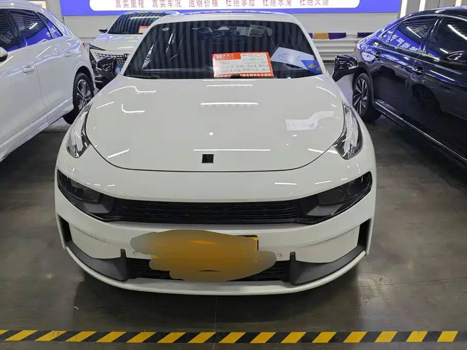 Lynk & Co 03 — миниатюра 2