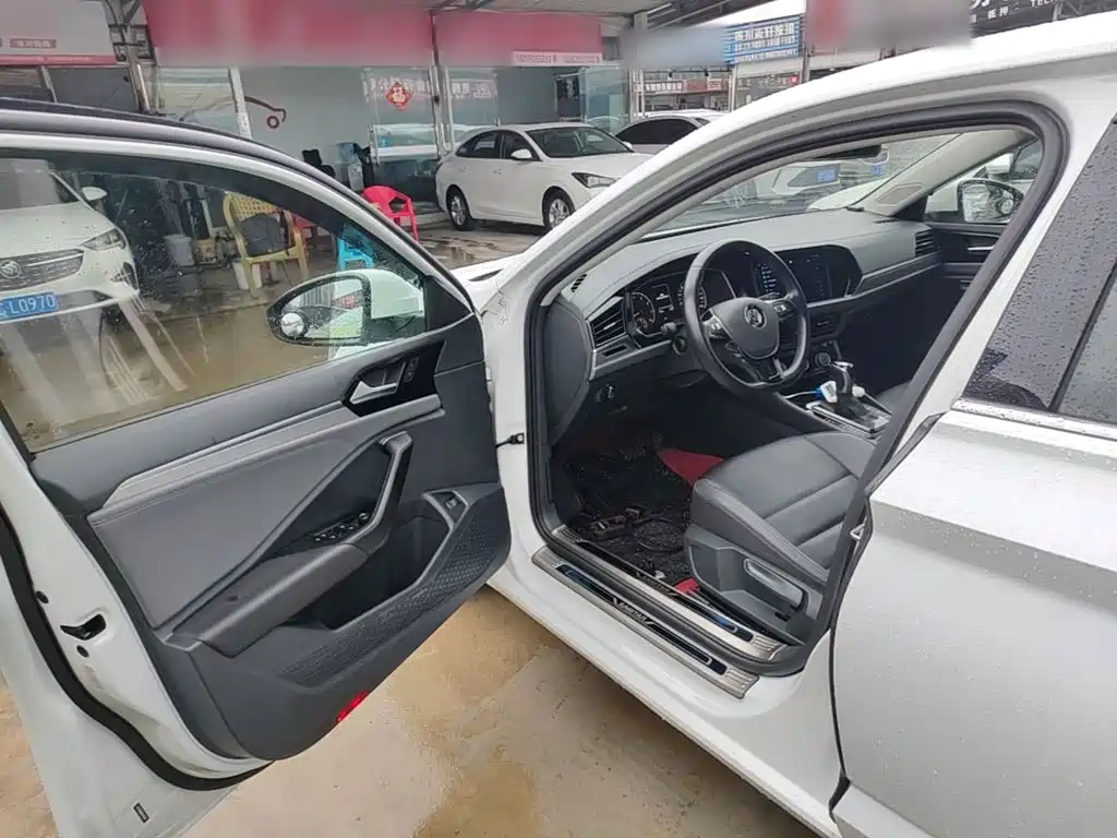 Volkswagen Sagitar — миниатюра 16