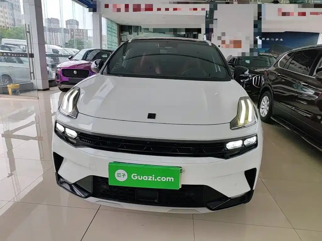 Lynk & Co 06 — миниатюра 3
