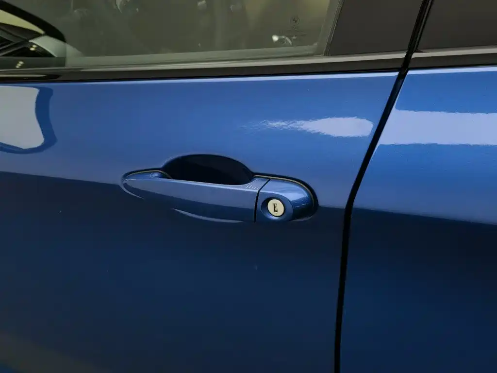 BMW X6 M — миниатюра 18