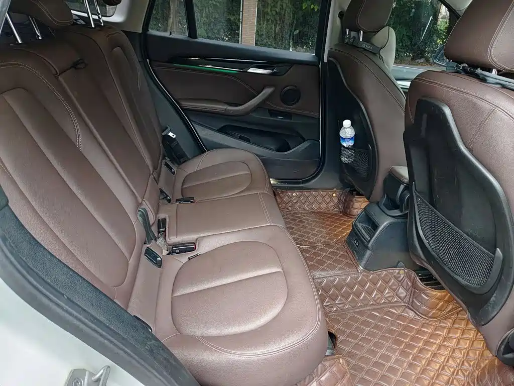 BMW X1 — миниатюра 11