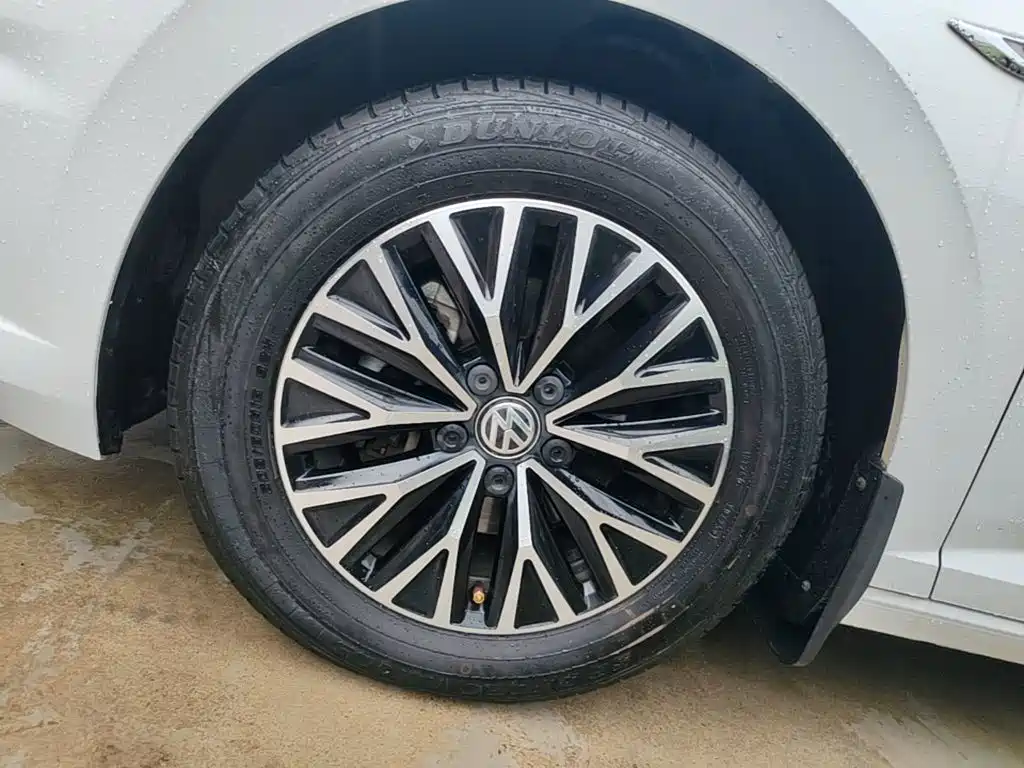 Volkswagen Sagitar — миниатюра 23
