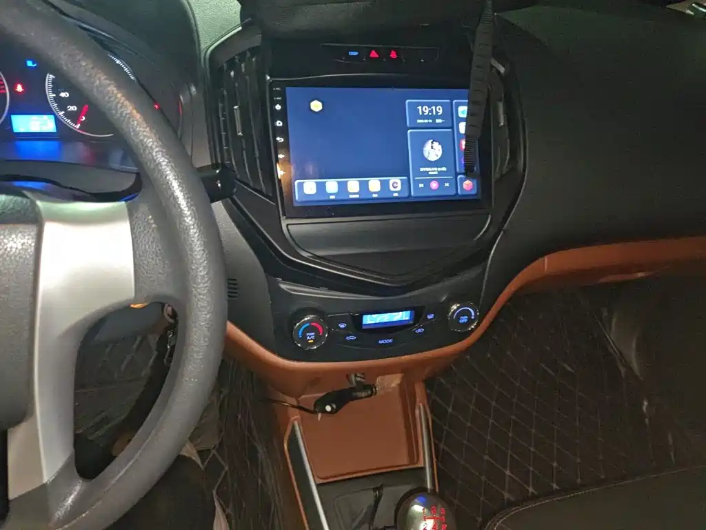 Geely King Kong — миниатюра 14