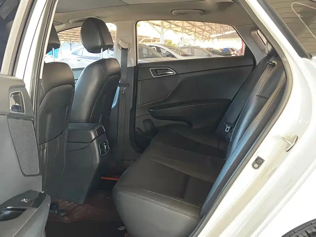 Hyundai Mistra — миниатюра 6