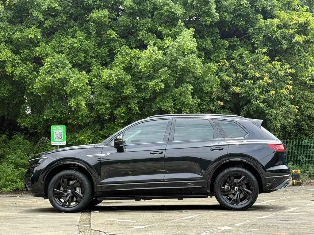 Volkswagen Touareg — миниатюра 14