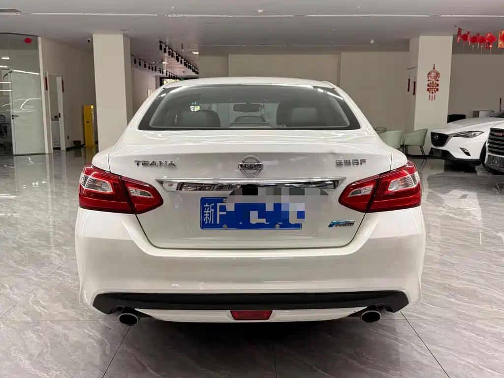 Nissan Teana — миниатюра 5