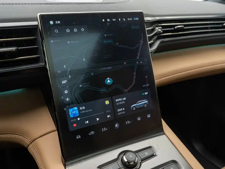 NIO ES6 — миниатюра 18