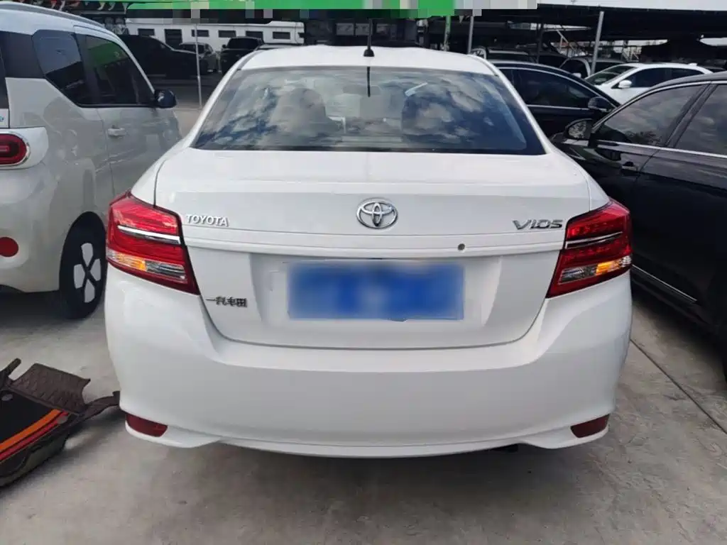 Toyota Vios — миниатюра 6