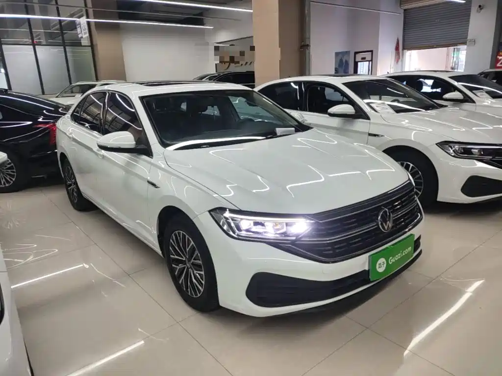 Volkswagen Sagitar — миниатюра 4