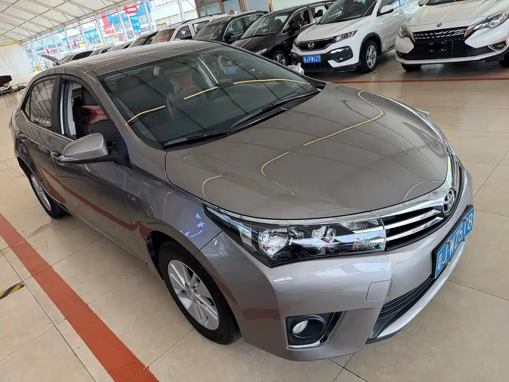 Toyota Corolla — миниатюра 4