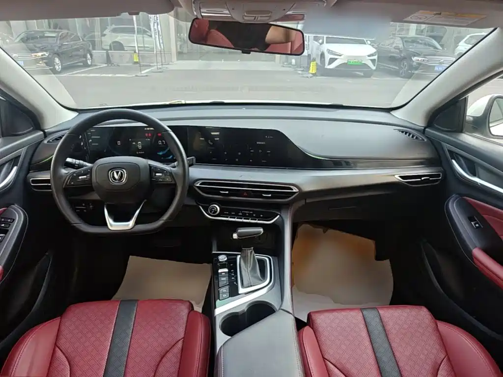 Changan Eado — миниатюра 10