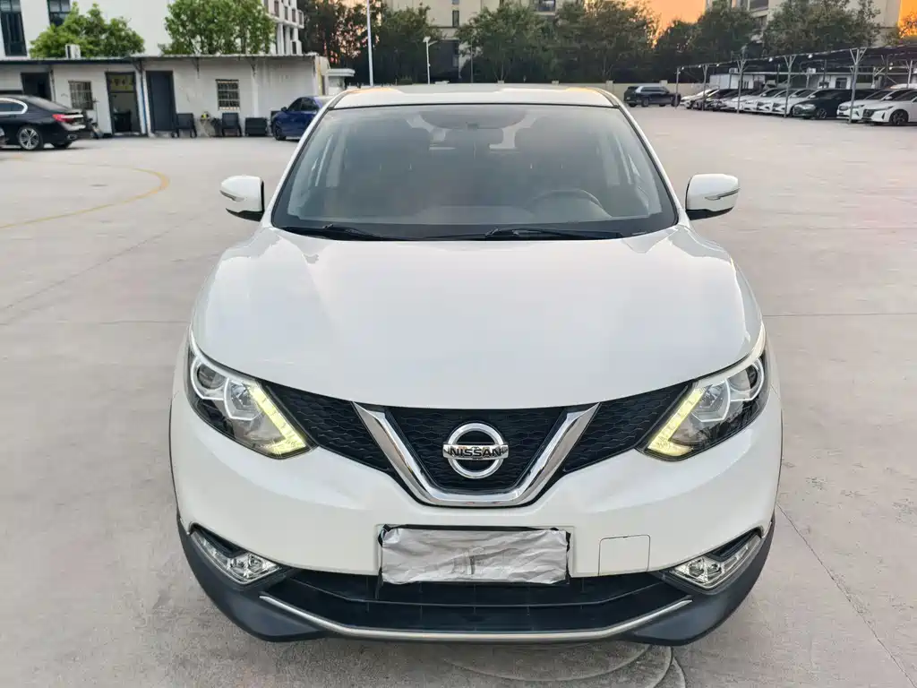 Nissan Qashqai — миниатюра 2