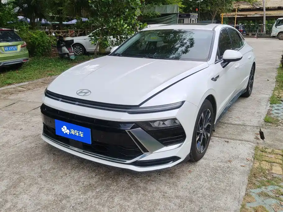 Купить Hyundai Sonata