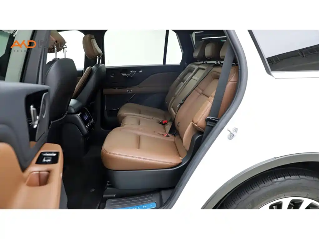 Lincoln Aviator — миниатюра 7