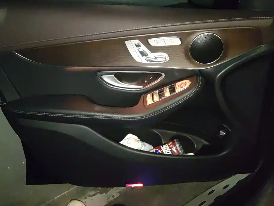 Mercedes-Benz GLC — миниатюра 7