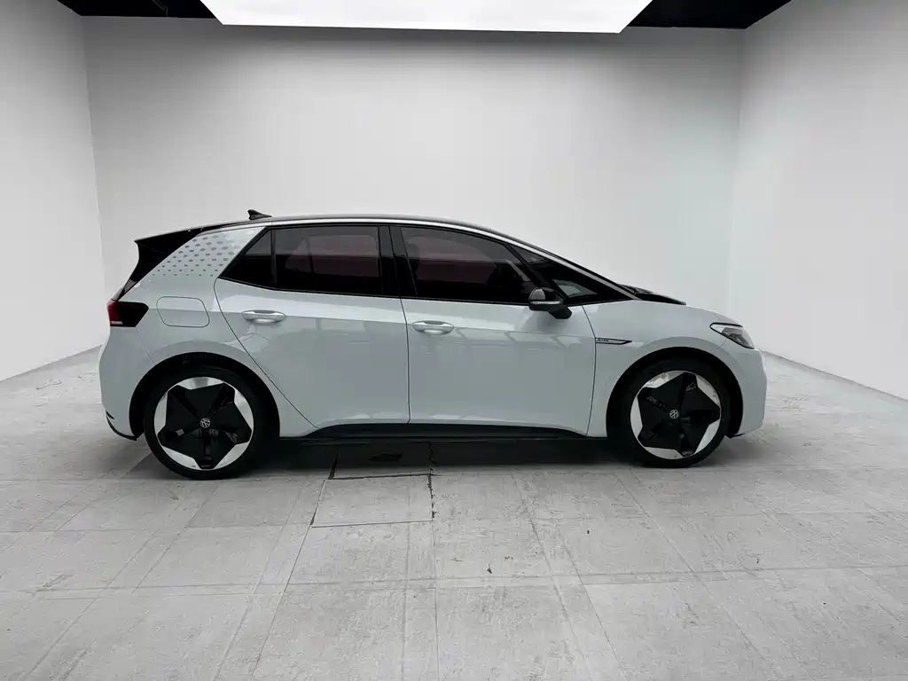Volkswagen ID.3 — миниатюра 4