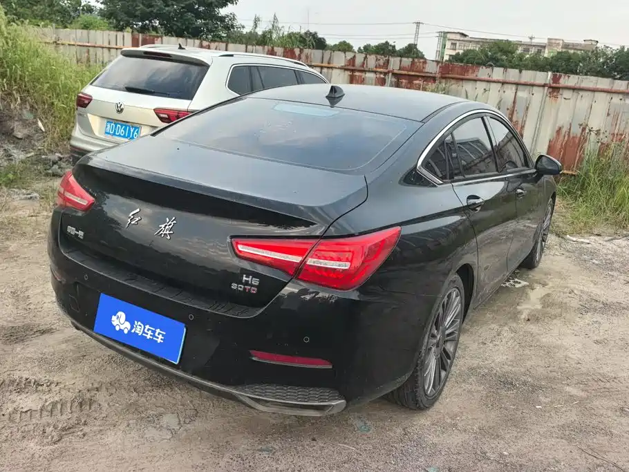Hongqi Hongqi H5 — миниатюра 3