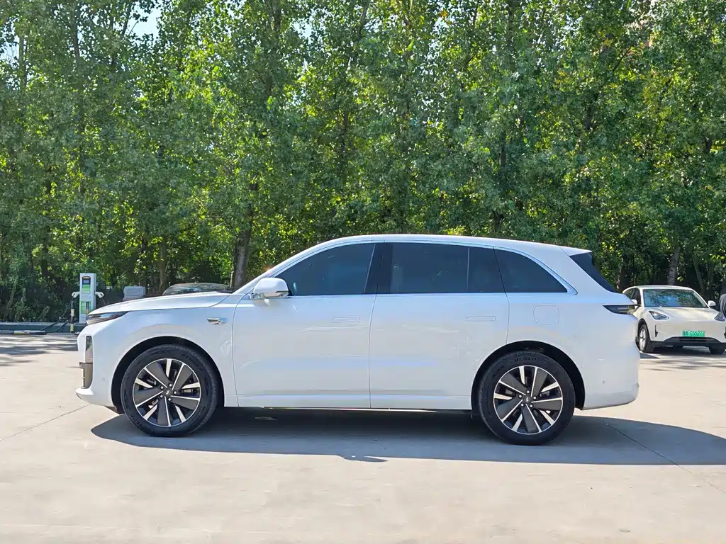 Li Auto Li L6 — миниатюра 10