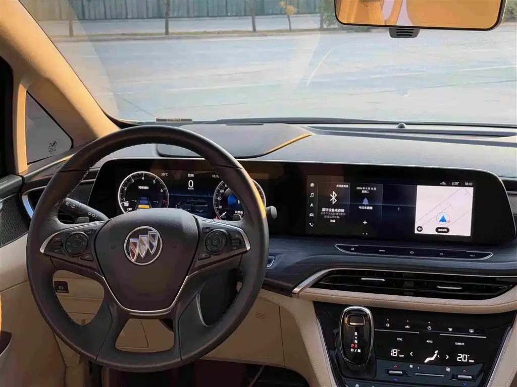 Buick GL8 — миниатюра 7