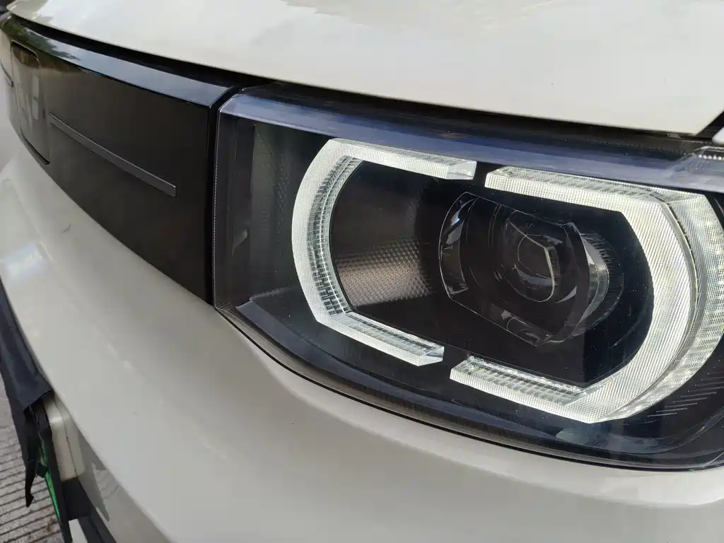 Wuling MINIEV — миниатюра 13