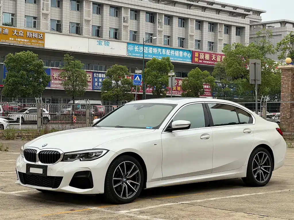 BMW 3 Series 2020