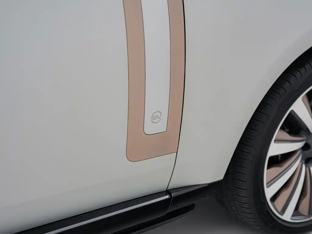 Land Rover Range Rover — миниатюра 11