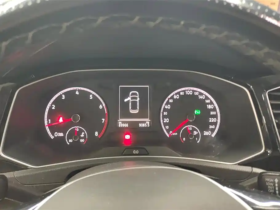 VOLKSWAGEN T ROC EXPLORING SONGS